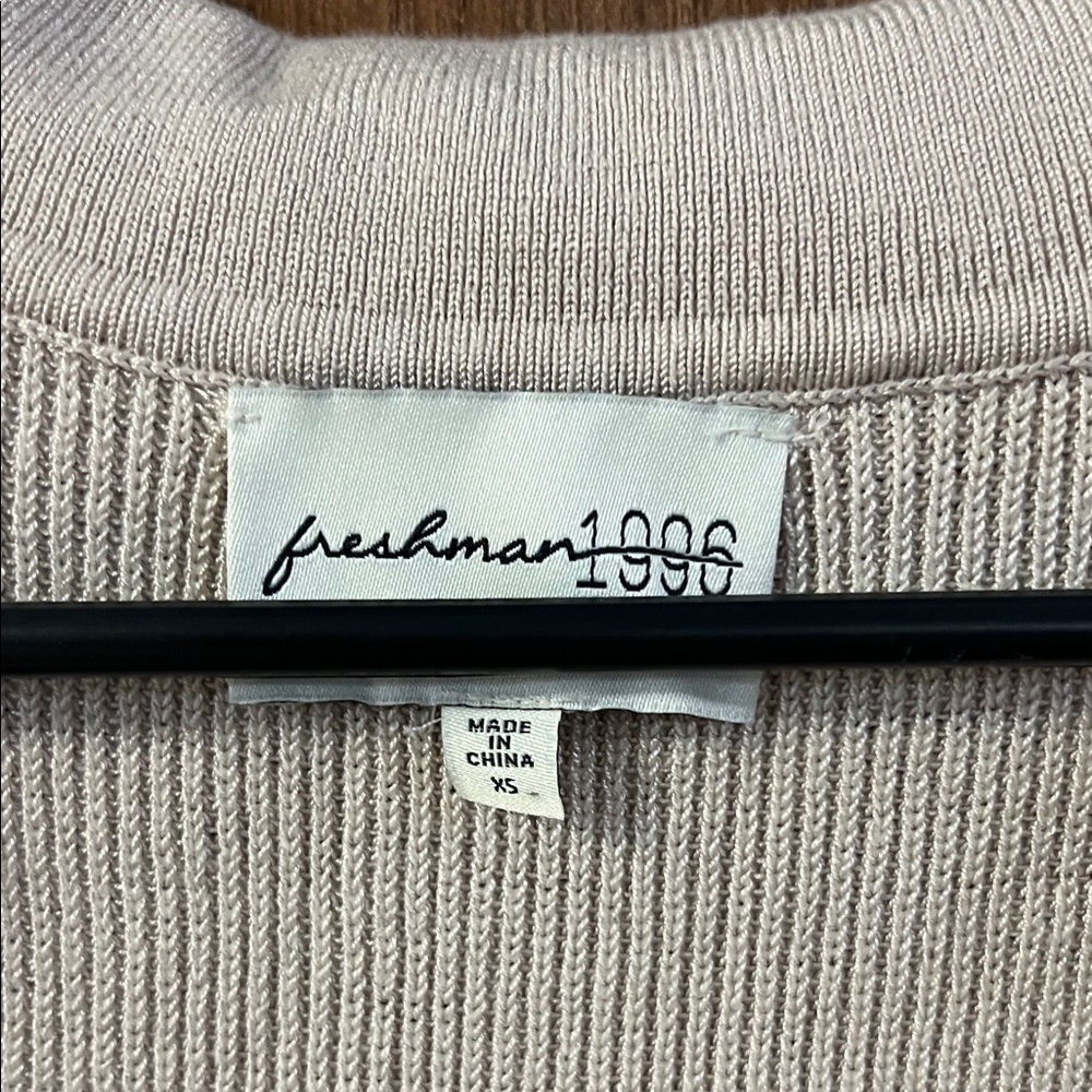 Freshman Beige Ribbed V-Neck Blouse - Picture 2 of 2